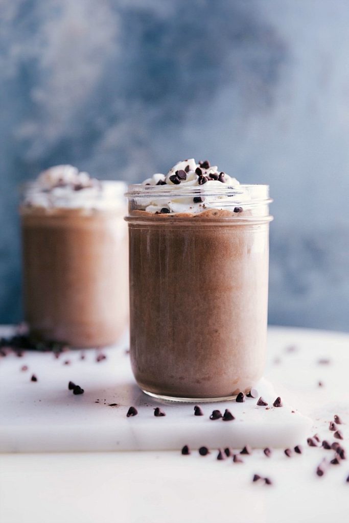 Vanilla Protein Milkshake: Creamy Delight.