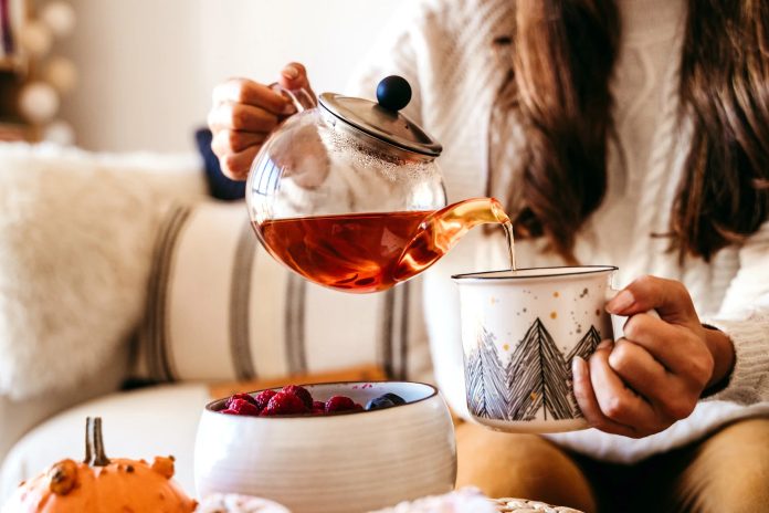 Detox Tea Recipe: Revitalize and Rejuvenate with This Powerful Blend!