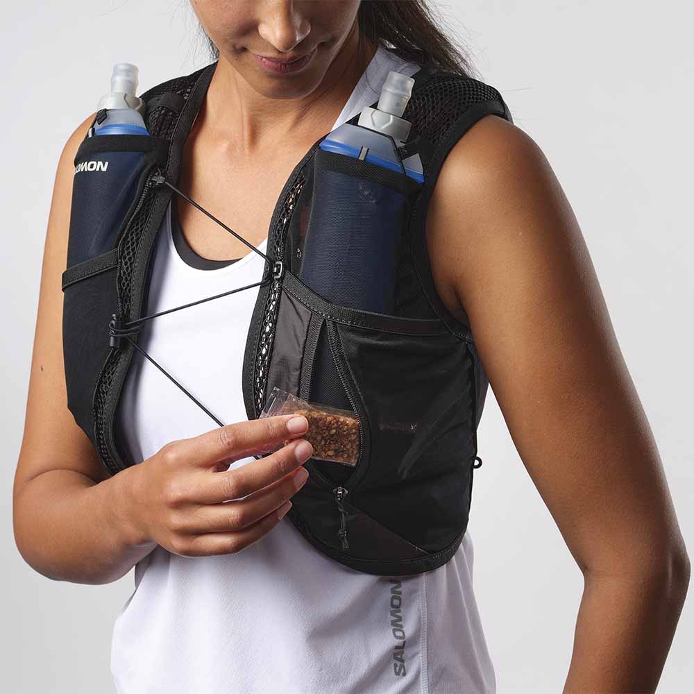 Salomon Adv Skin 5 Set Hydration Vest: Stay Hydrated & Comfortable!